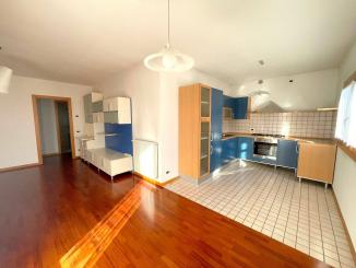 Attico-in-affitto-Caerano di San Marco