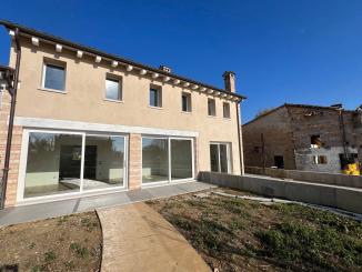 Villette a schiera-in-vendita-Asolo