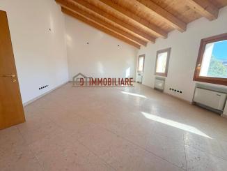 Attività commerciale-in-affitto-Montebelluna