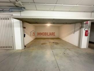 Box o garage-in-affitto-Montebelluna