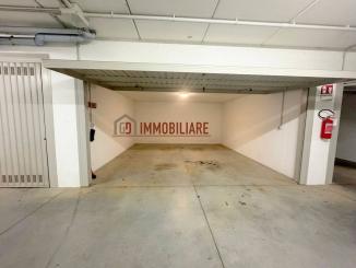 Box o garage-in-affitto-Montebelluna